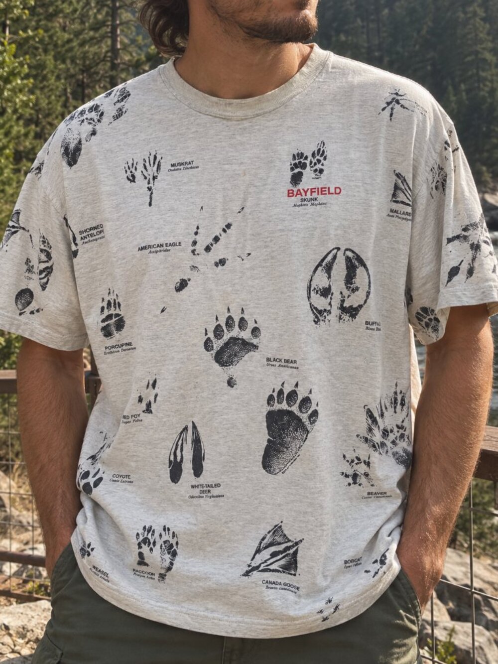 Vintage Art Unlimited Animal Tracks All Over Print T Shirt XXL Made USA